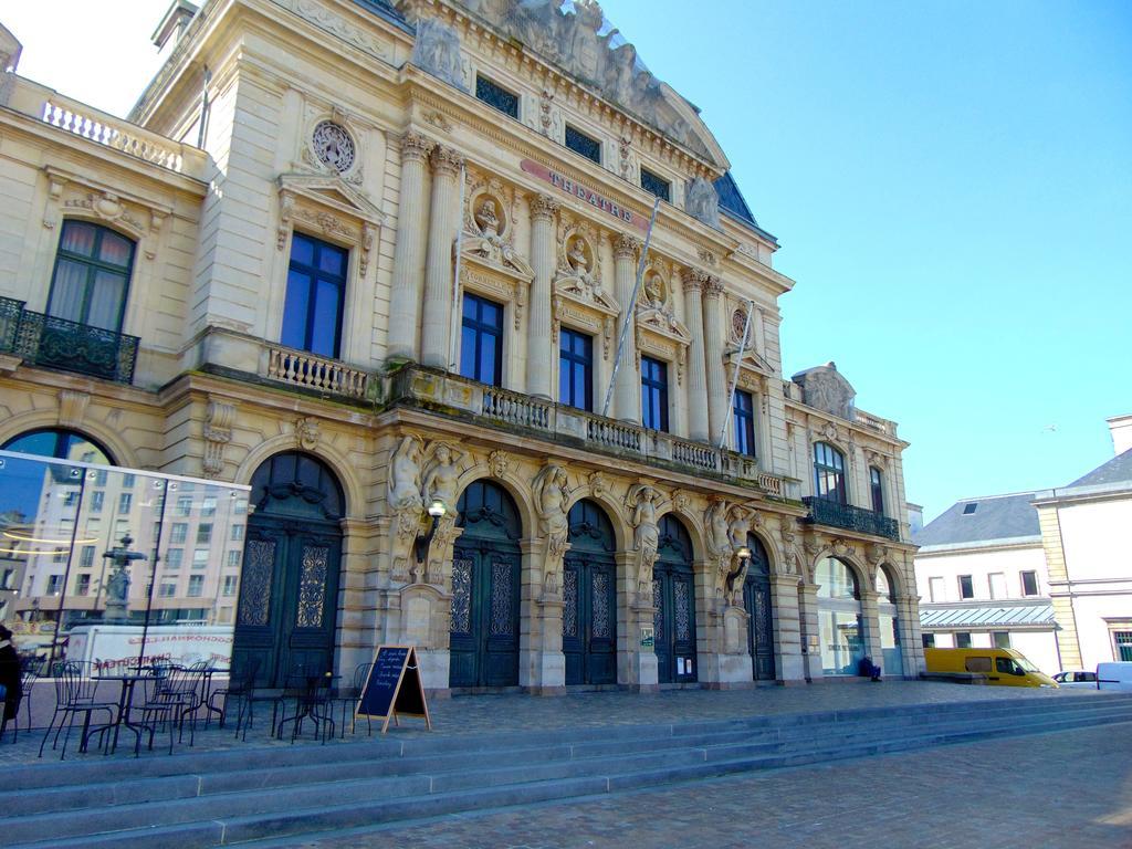 Hotel De La Croix De Malte Cherbourg-en-Cotentin Exterior foto